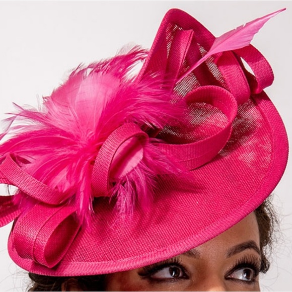 PINK FEATHER FASCINATOR HAT DRESSY MESH SHEER PINK FEATHER CLIP FASCINATOR - Picture 6 of 13